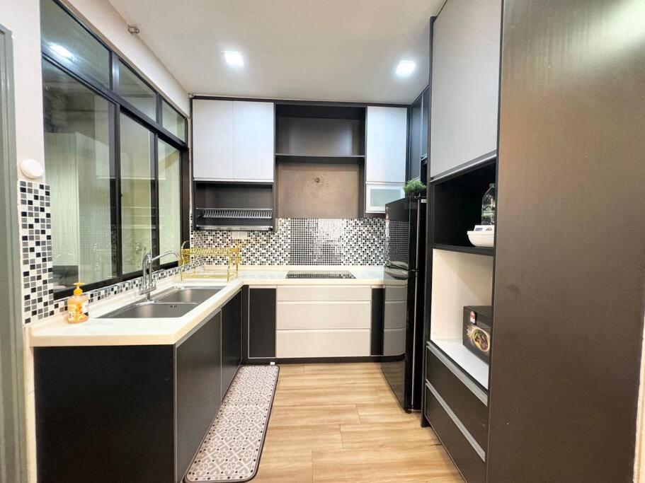 Appartement Minumum 7Days 3Br At Pju 10 Damansaradamai à Petaling Jaya Extérieur photo
